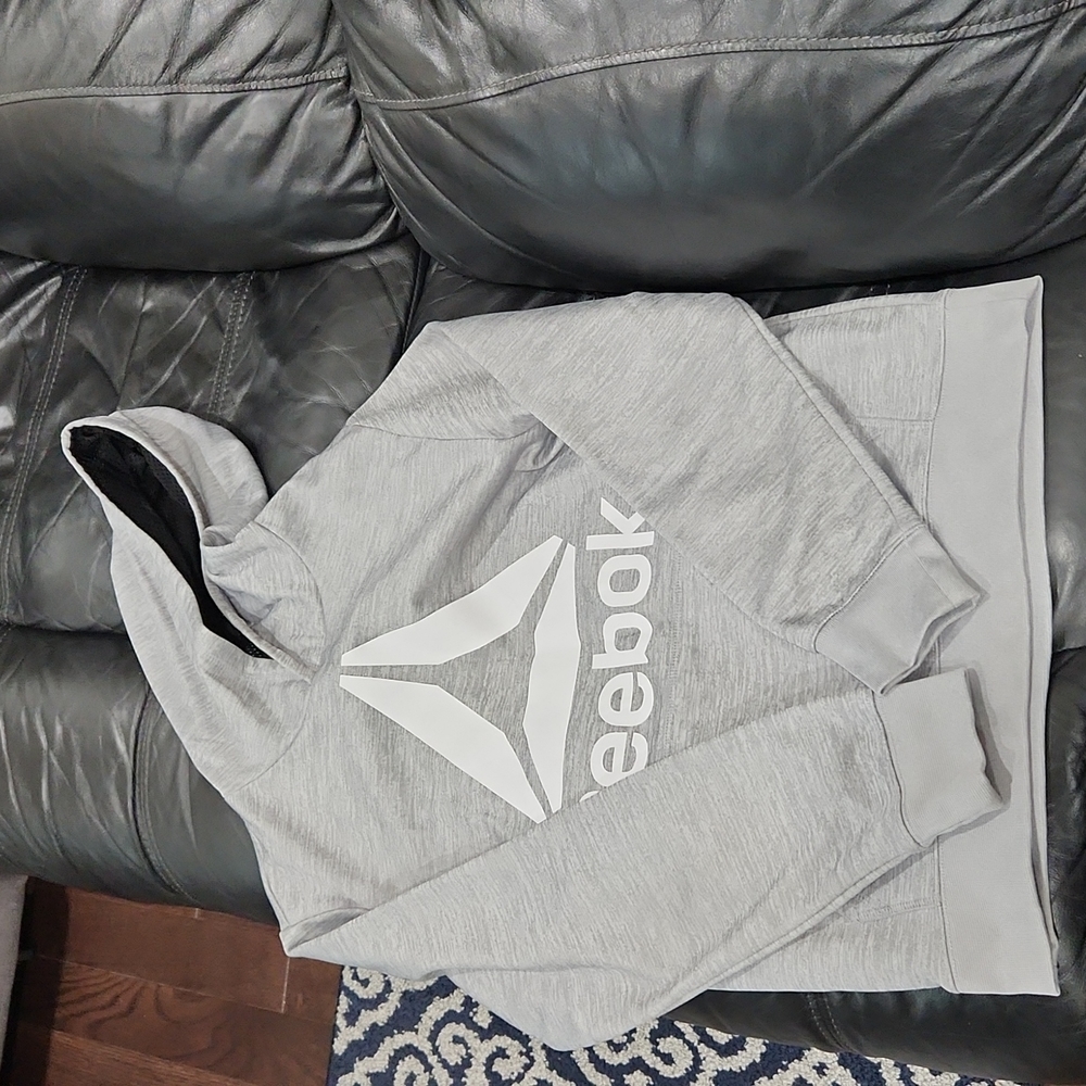 Reebok Hoodie/Sweatshirt boys Gray and White - Picture 5 of 6